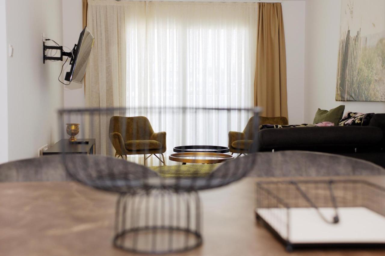 Musan Boutique Apartments アヤナパ エクステリア 写真